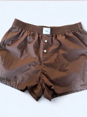 SOLD Aritzia Women's Brown Elastic-Waist Boxer Shorts